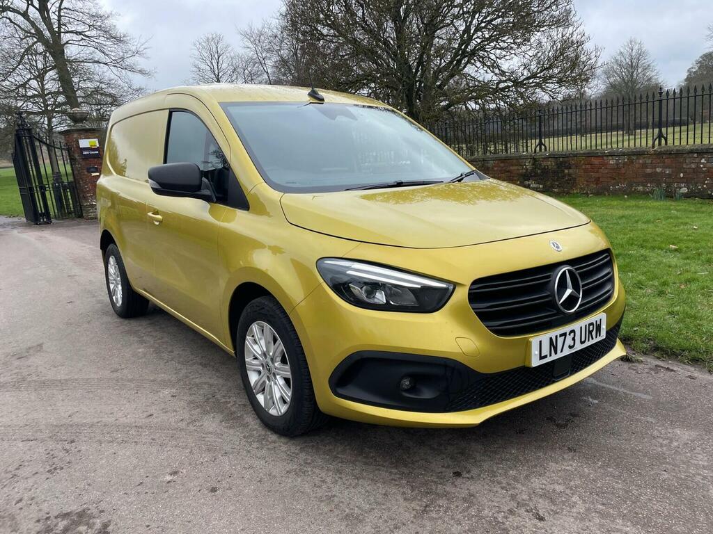 Mercedes-Benz CITAN 1.5 110 Cdi Premium L1 Euro 6 Ss Yellow