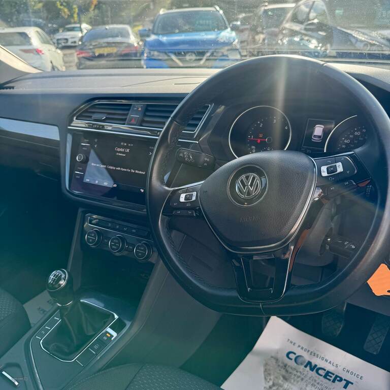 Volkswagen Tiguan Allspace 2.0 Tdi Se Nav Black #5