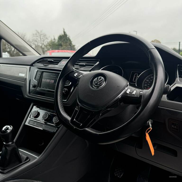 Volkswagen Touran 1.6 Tdi Se Silver #5