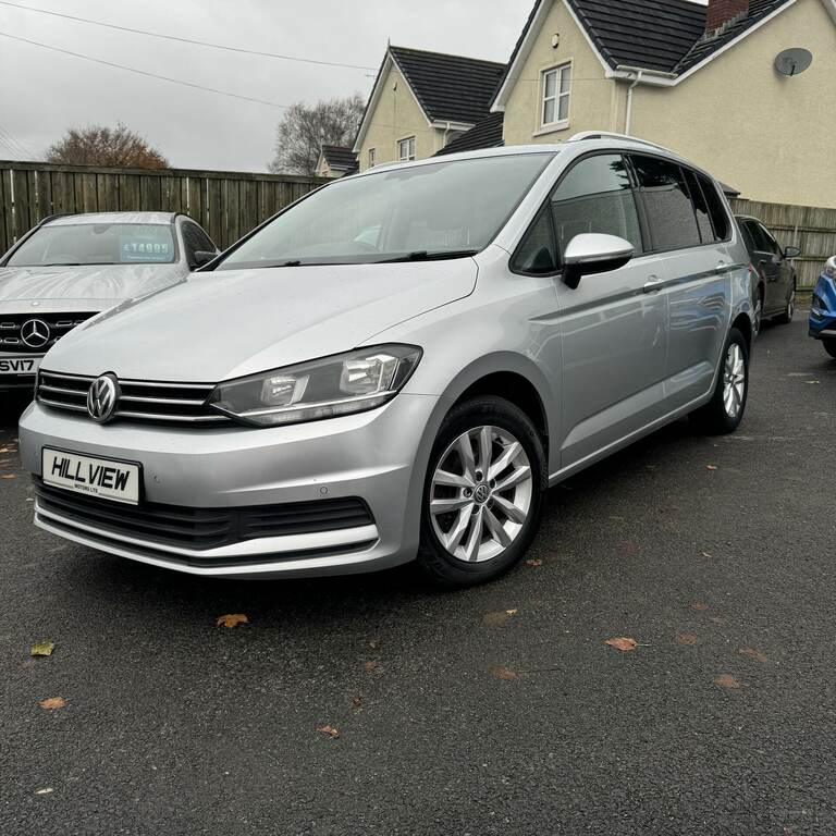 Volkswagen Touran 1.6 Tdi Se Silver #2