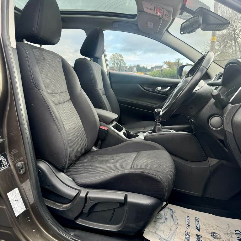 Nissan Qashqai 1.5 Dci N-connecta KS17HKG Brown #6