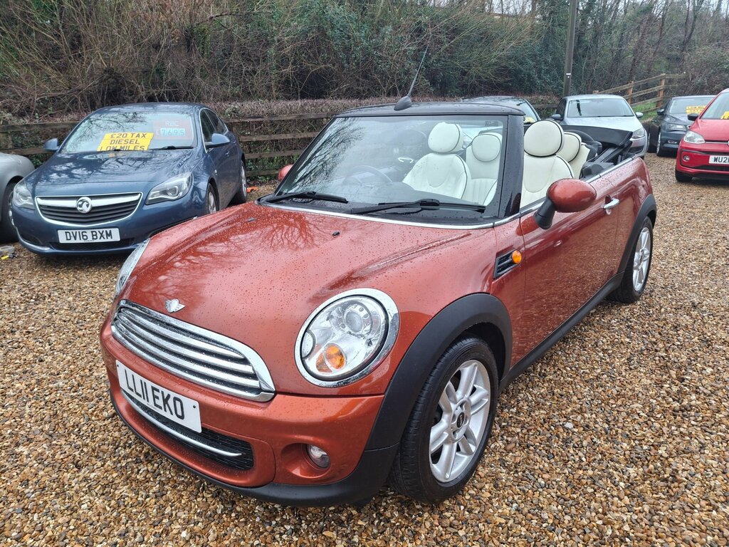 Mini Convertible 1.6 Cooper D Convertible Euro 5 Orange #3