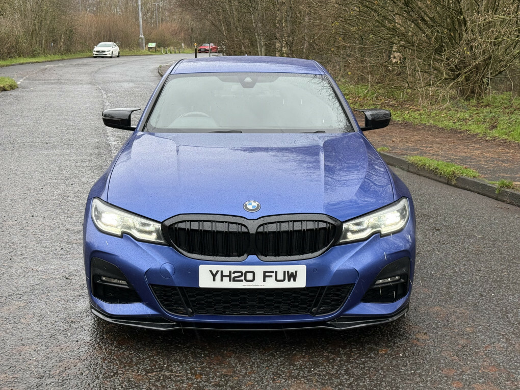 BMW 3 Series 318D M Sport YH20FUW Blue #2