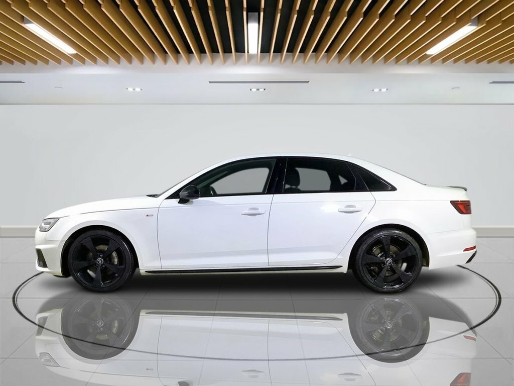Audi A4 2L Black Edition WU69EXG White #5