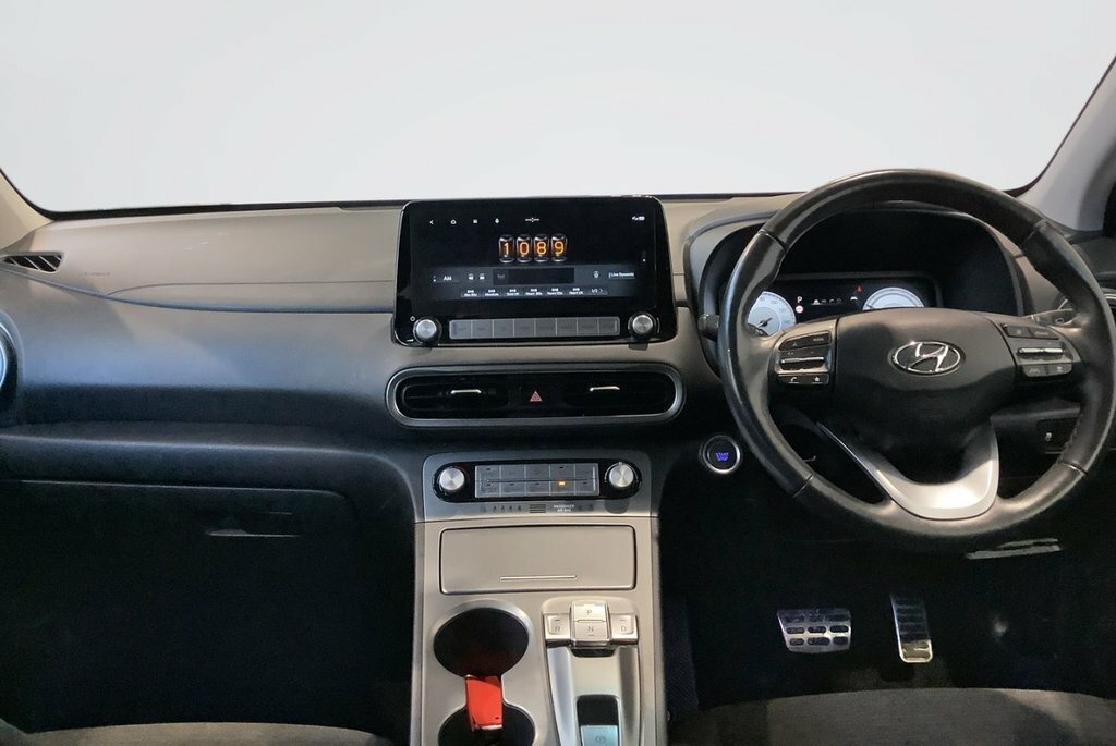 Hyundai Kona Suv AO23XDU Grey #3