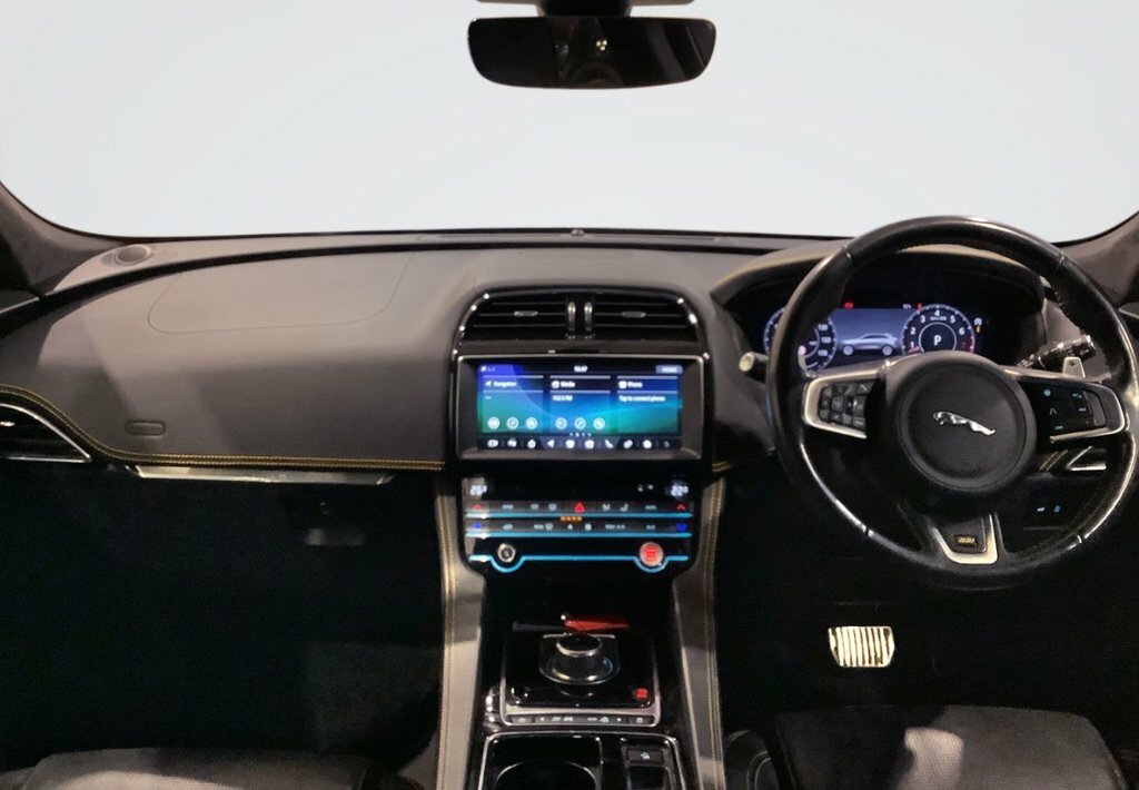 Jaguar F-Pace 2L 300 Sport SV19UXM Silver #3