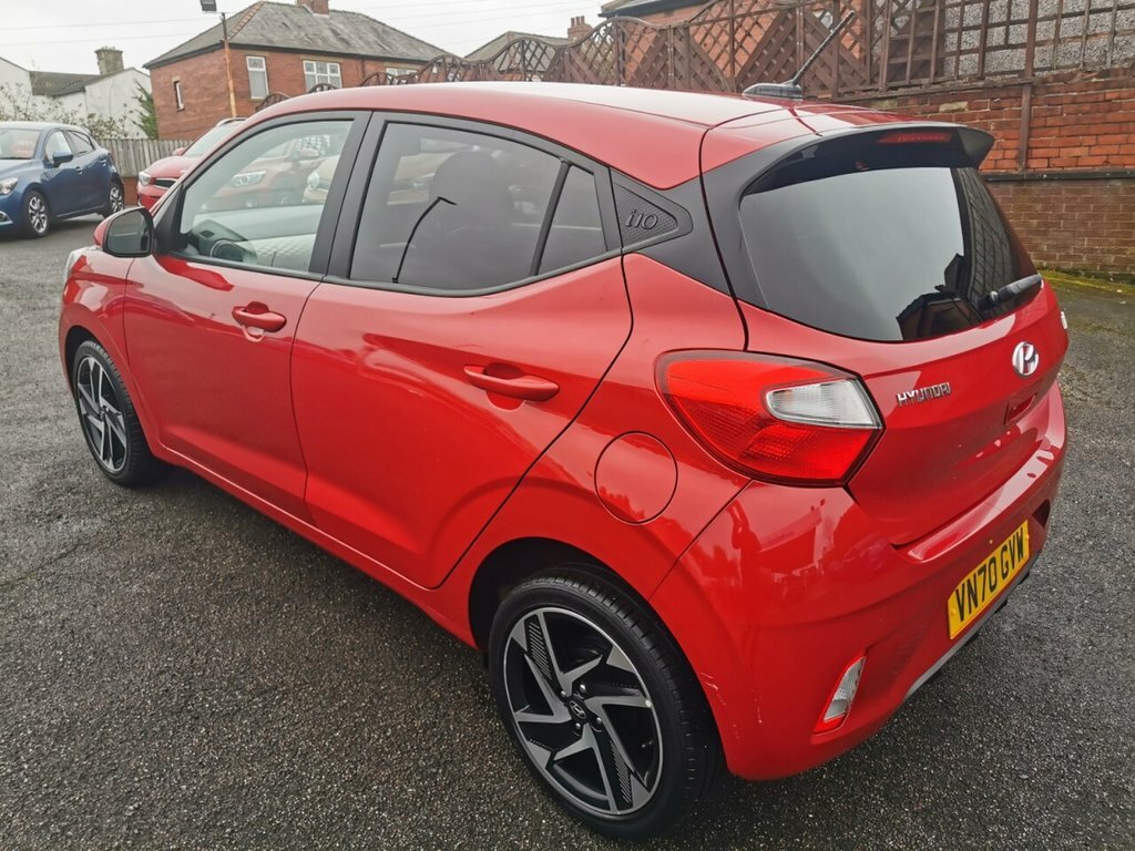 Hyundai I10 1L Premium VN70GVW Red #4