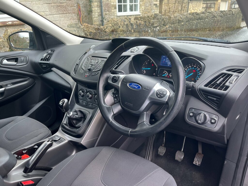 Ford Kuga 2.0 Tdci Zetec Suv 2Wd Euro 6 S MM16BUA Grey #3