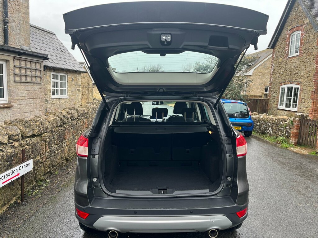 Ford Kuga 2.0 Tdci Zetec Suv 2Wd Euro 6 S MM16BUA Grey #6