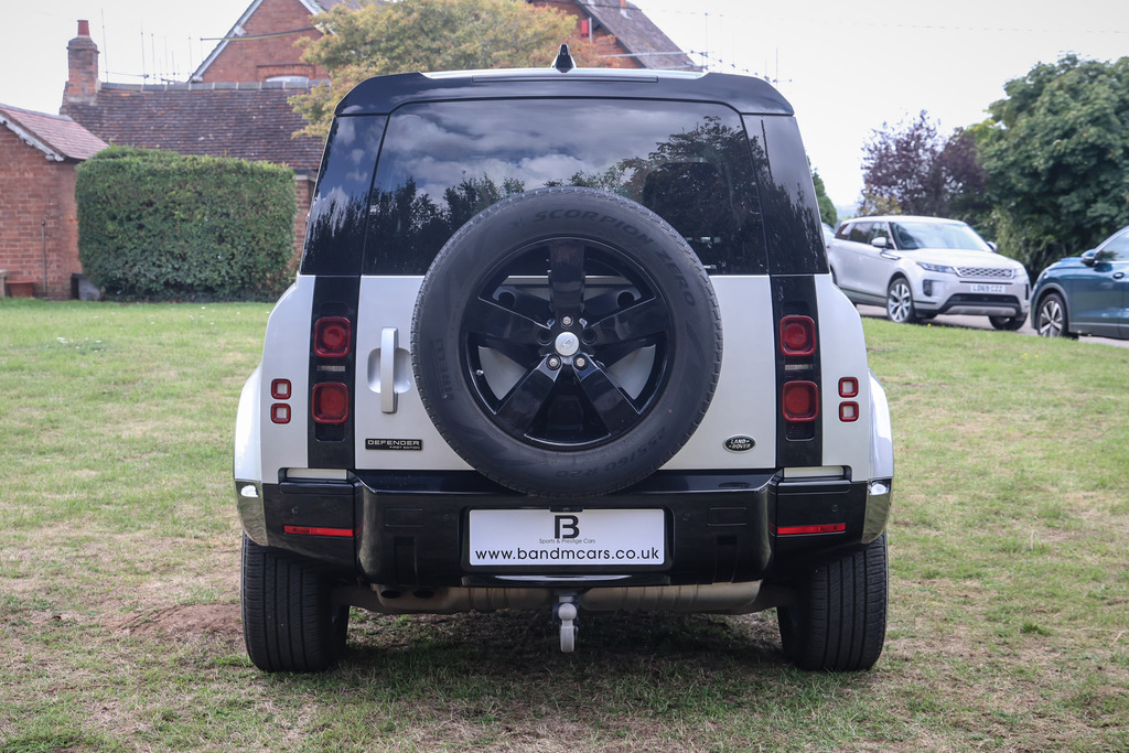 Land Rover Defender 110 2.0 D240 First Edition 110 DU70HXJ Silver #6
