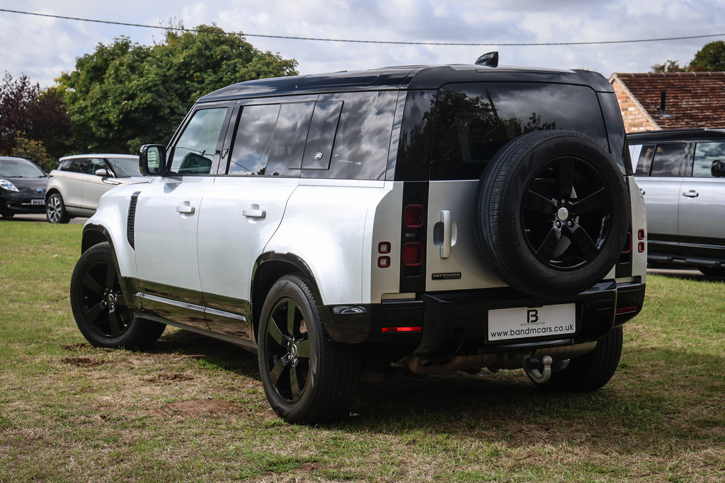Land Rover Defender 110 2.0 D240 First Edition 110 DU70HXJ Silver #4