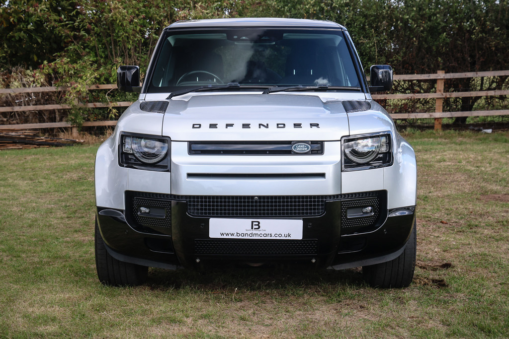 Land Rover Defender 110 2.0 D240 First Edition 110 DU70HXJ Silver #2