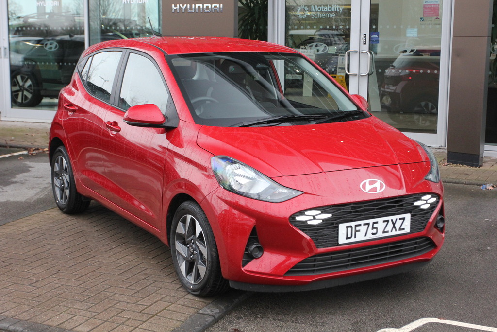 Hyundai I10 1.0 63 Advance Nav Red