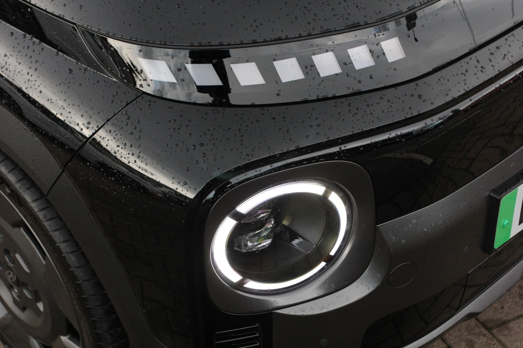 Hyundai Inster 85Kw Cross 49Kwh MV75XDX Black #3