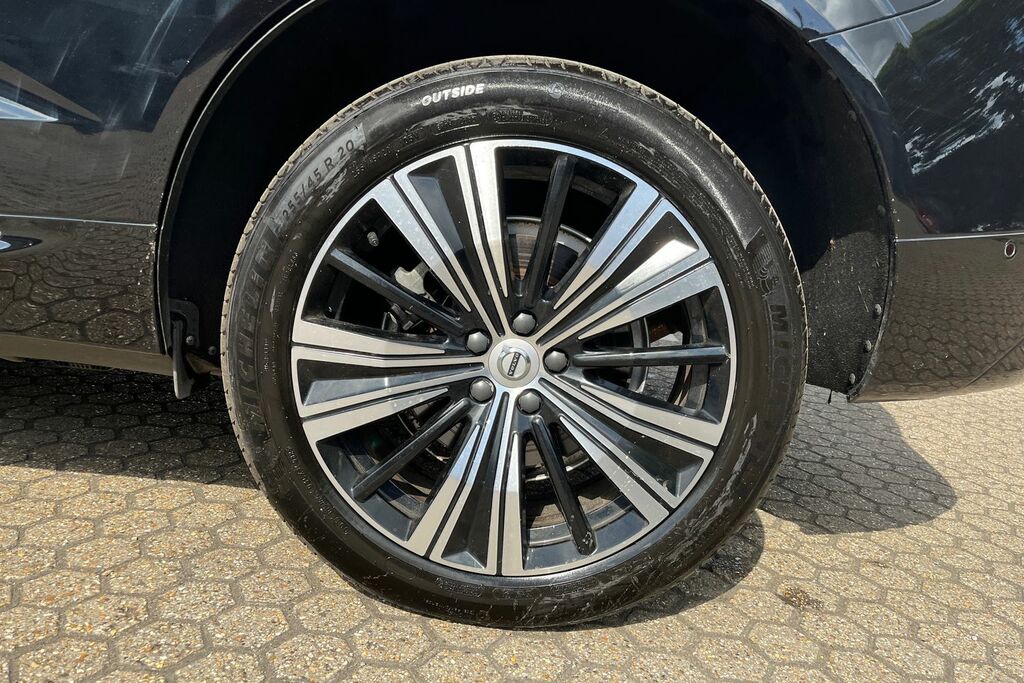 Volvo XC60 T8 Inscription Pro CA22OFL Black #5