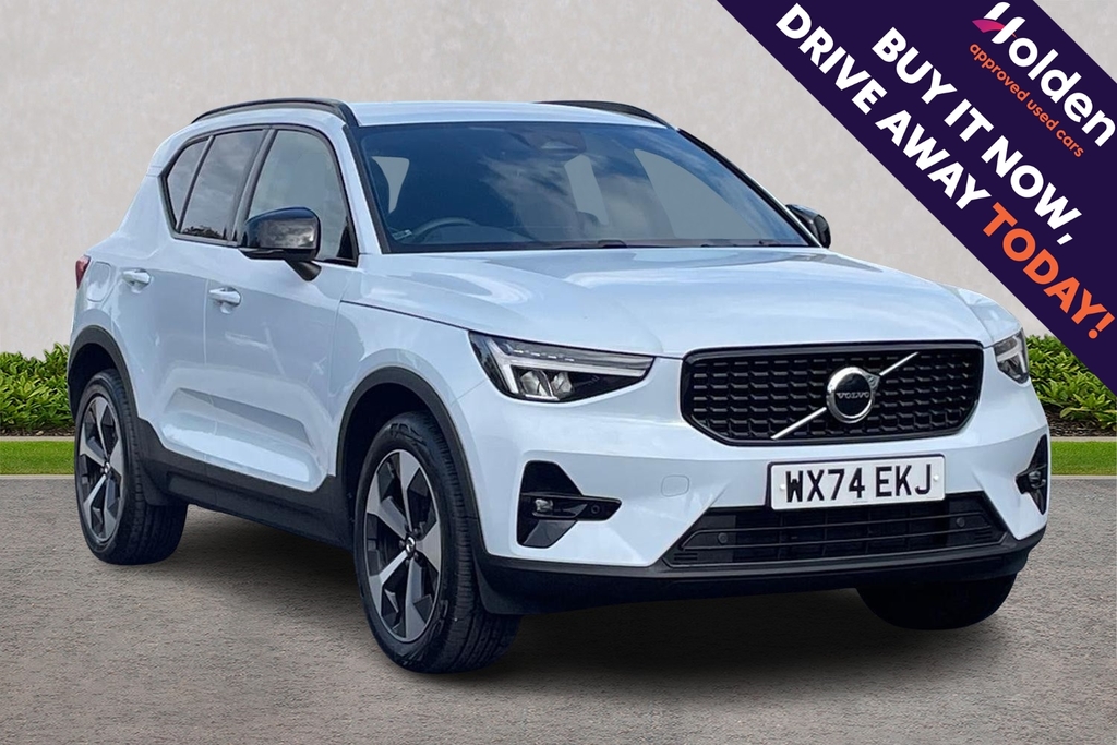 Volvo XC40 B4 Plus Blue