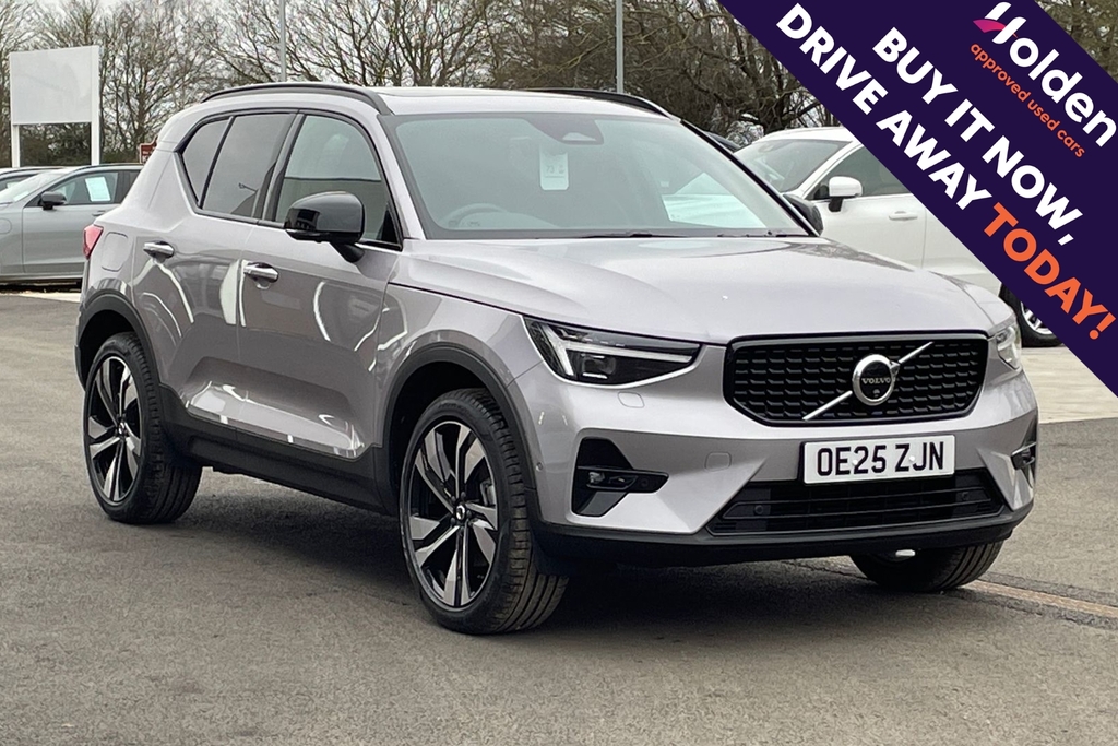 Volvo XC40 Ultra Dark Silver