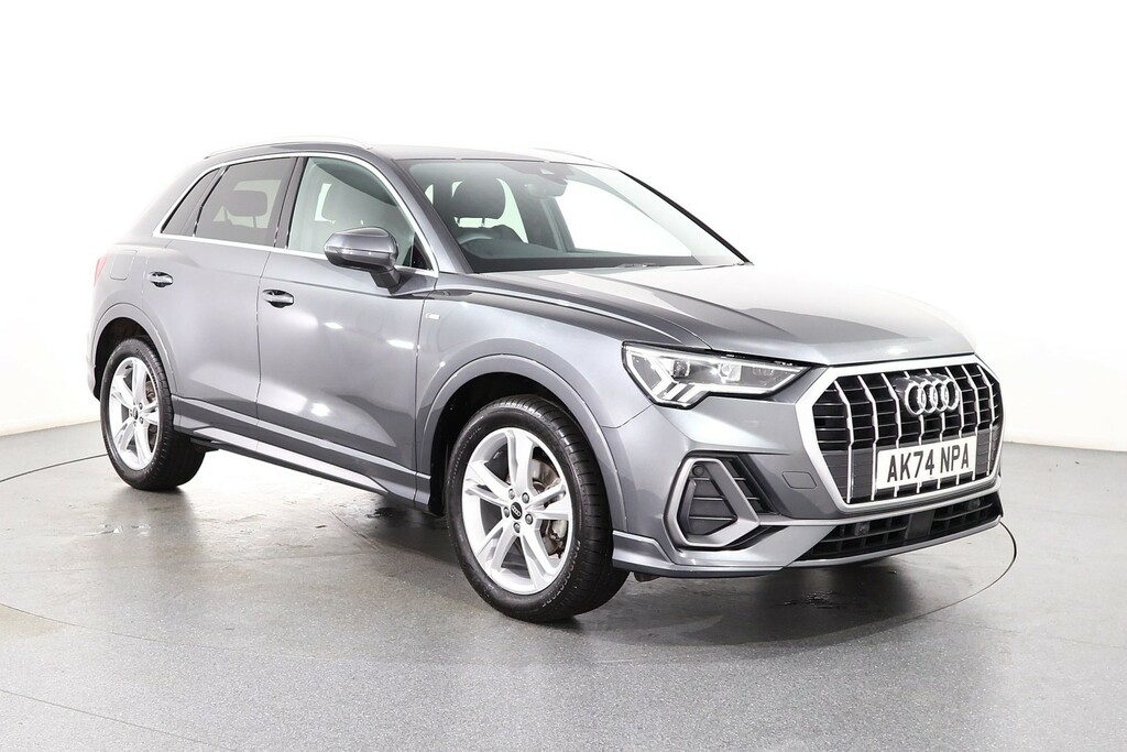 Audi Q3 35 S-line S Tronic Leather Grey