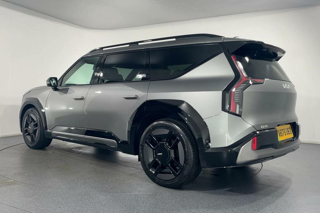 Kia EV9 Gt-line S 99.8 Kwh Awd 7 Seat Ex Demonstrator AO75UCD Grey #3