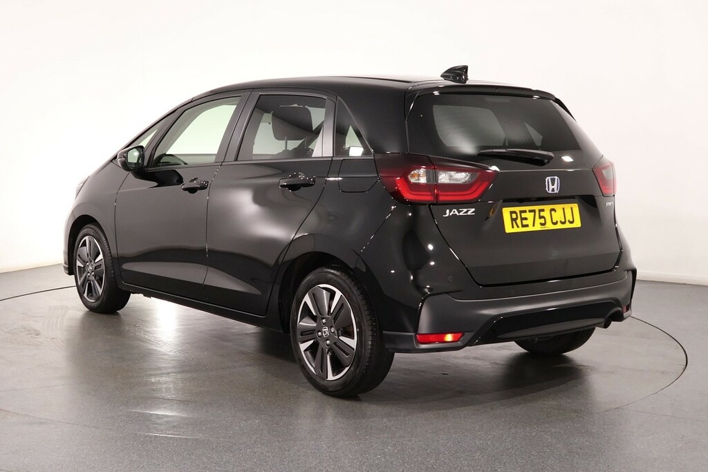 Honda Jazz 1.5 I-mmd Hybrid Advance Cvt RE75CJJ Black #5