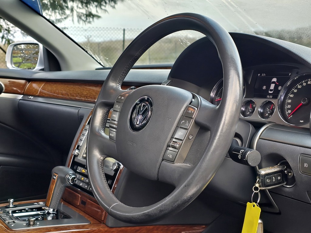Volkswagen Phaeton V6 Tdi 4Motion Grey #13