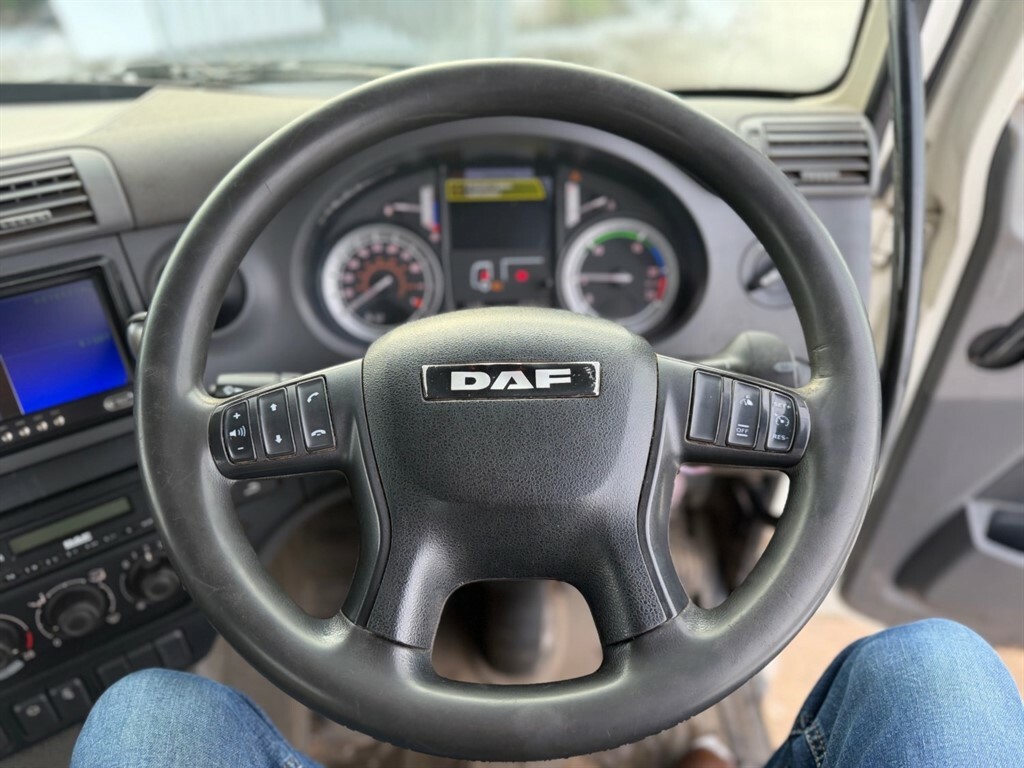 DAF All Models Cf 220 Single Sleeper White #6