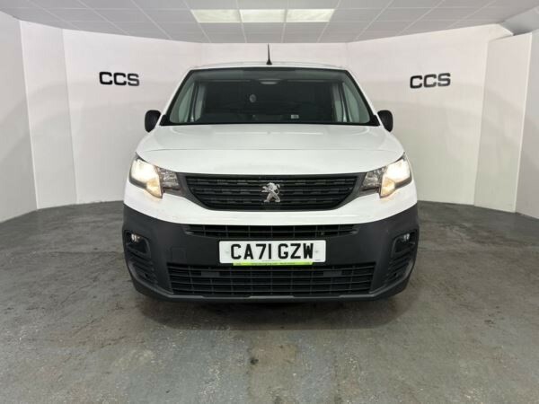 Peugeot Partner 1.5 650 Bluehdi 75 Professional Premium Van CA71GZW White #2