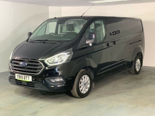 Ford Transit Custom 2.0 Ecoblue Low Roof Limited Van YB19BTT Black #3
