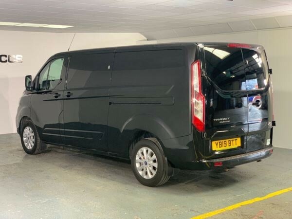 Ford Transit Custom 2.0 Ecoblue Low Roof Limited Van YB19BTT Black #6