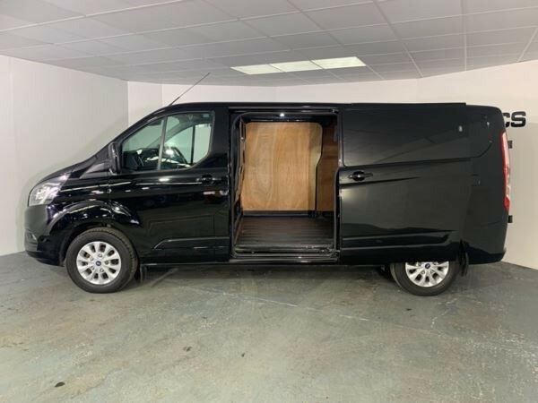Ford Transit Custom 2.0 Ecoblue Low Roof Limited Van YB19BTT Black #5