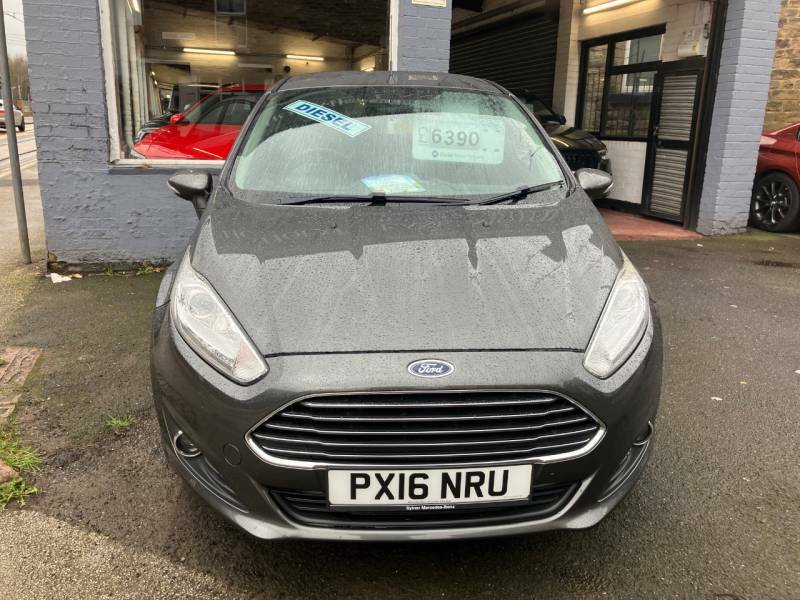 Ford Fiesta 1.5 Tdci Zetec - 2016 16 PX16NRU Grey #3