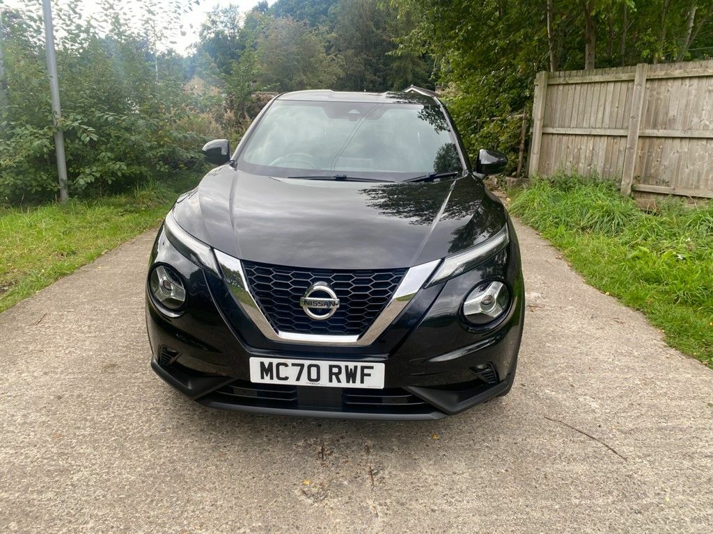 Nissan Juke 1.0 Dig-t Tekna Euro 6 Ss MC70RWF Black #4