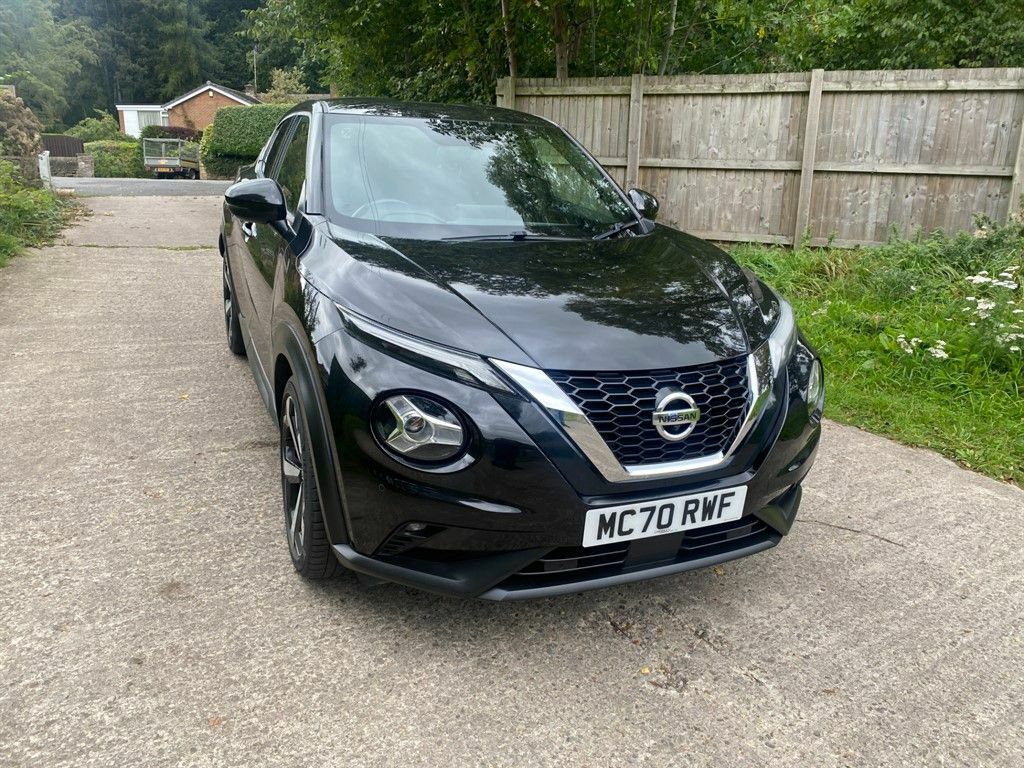 Nissan Juke 1.0 Dig-t Tekna Euro 6 Ss MC70RWF Black #3
