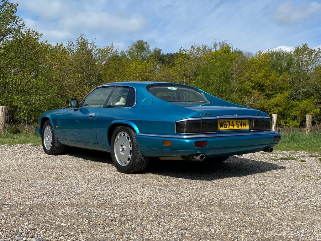 Jaguar XJS 4.0 Celebration Limited Edition  #5