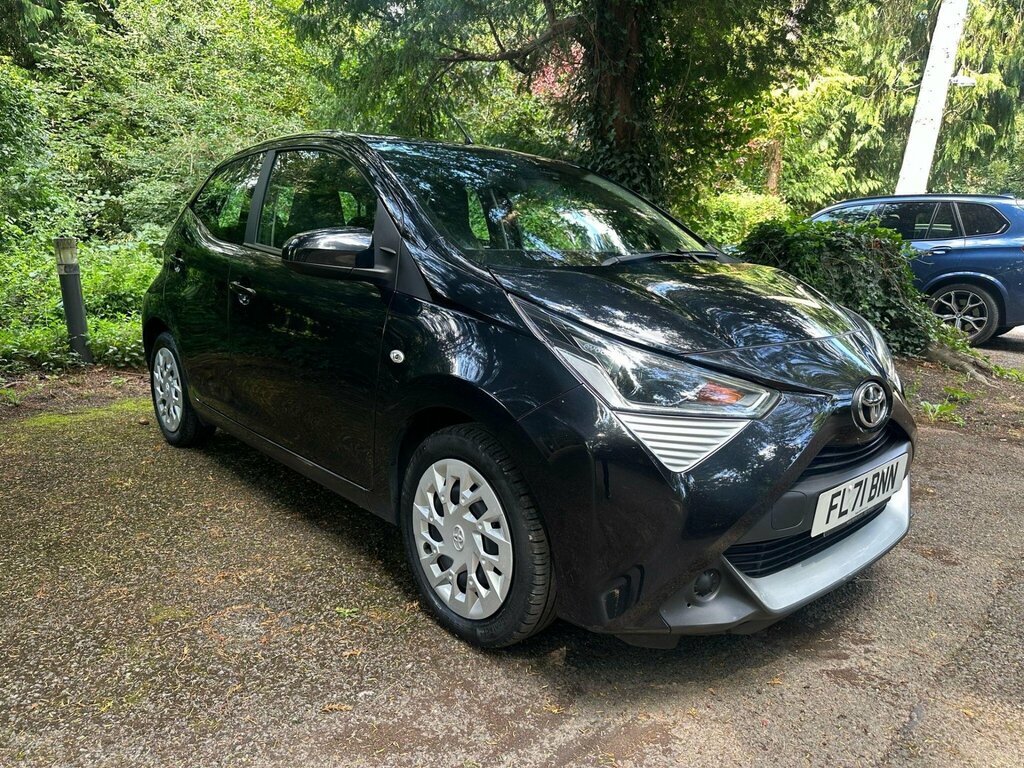 Toyota Aygo 1.0 Vvt-i X-play Euro 6 Ss FL71BNN Black #5