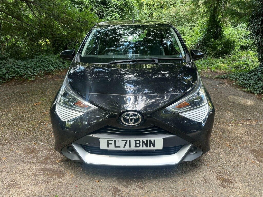 Toyota Aygo 1.0 Vvt-i X-play Euro 6 Ss FL71BNN Black #2
