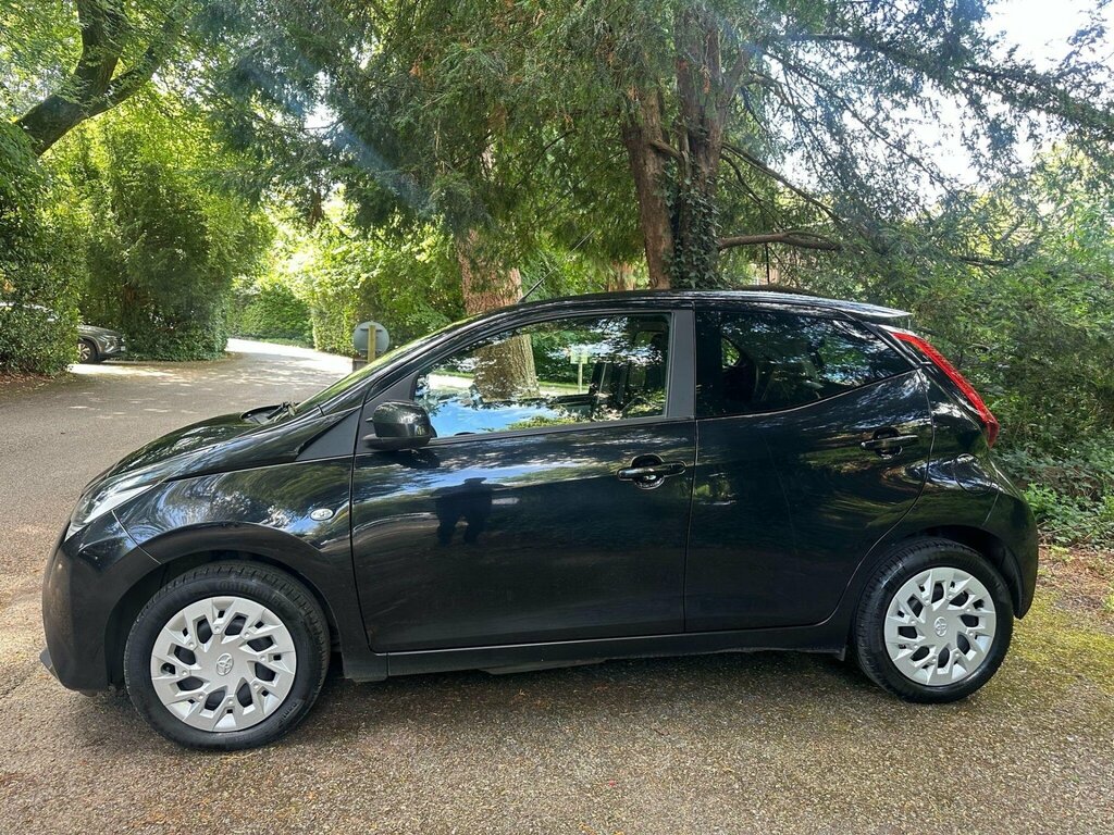 Toyota Aygo 1.0 Vvt-i X-play Euro 6 Ss FL71BNN Black #6