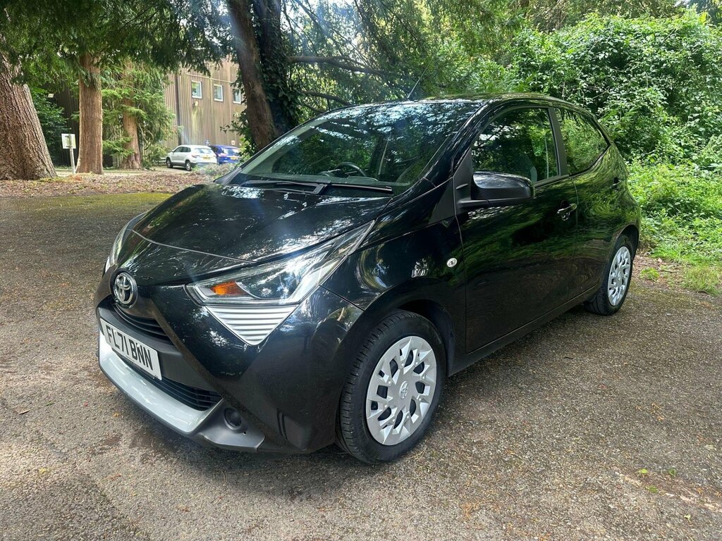 Toyota Aygo 1.0 Vvt-i X-play Euro 6 Ss Black