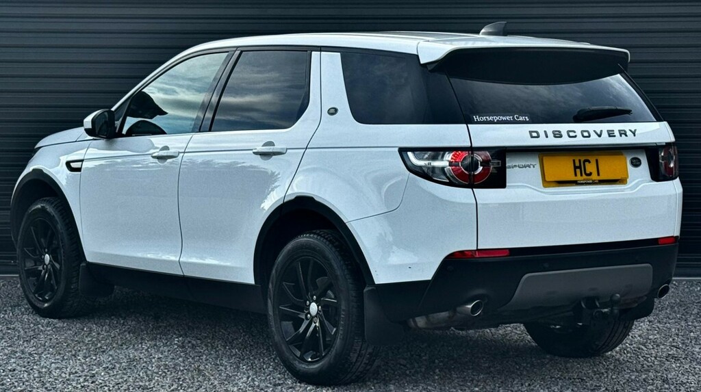 Land Rover Discovery Sport Suv 2.0 Td4 Se Tech 2017 SF67YVT White #2
