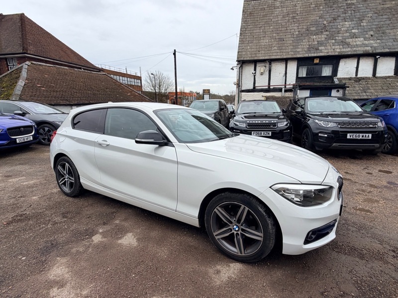 BMW 1 Series 116D Sport KM16YSE White #5
