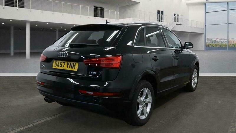 Audi Q3 1.4 Tfsi Cod Sport DA67YNM Black #4