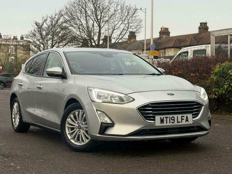 Ford Focus 1.0T Ecoboost Titanium Silver