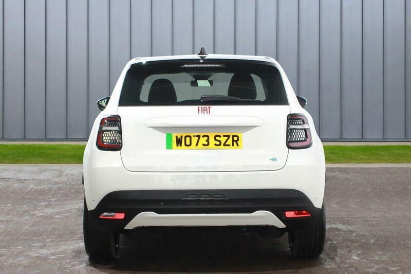 Fiat 600e 54Kwh Red WO73SZR White #6