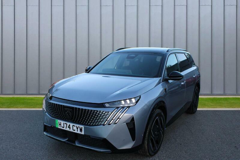 Peugeot 5008 73Kwh Gt Grey #3