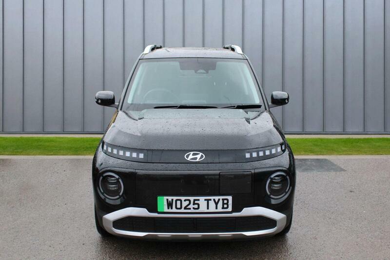 Hyundai Inster Long Range 49Kwh 02 WO25TYB Black #3