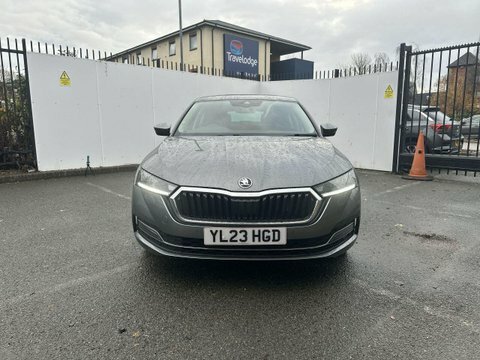 Skoda Octavia 2023 23 2.0 YL23HGD #3