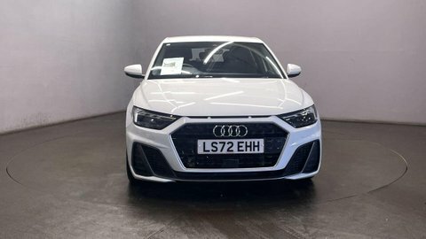 Audi A1 2022 72 1.0 LS72EHH #3
