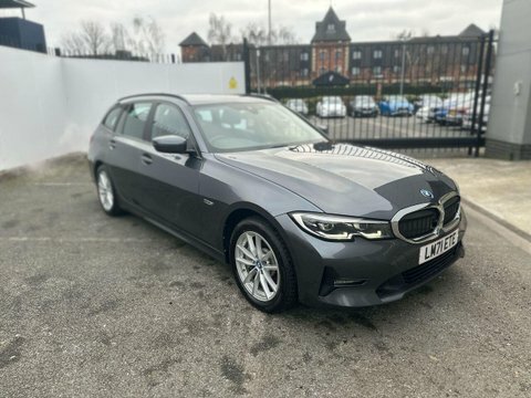 BMW 3 Series 2021 71 2.0 LM71ETE #4