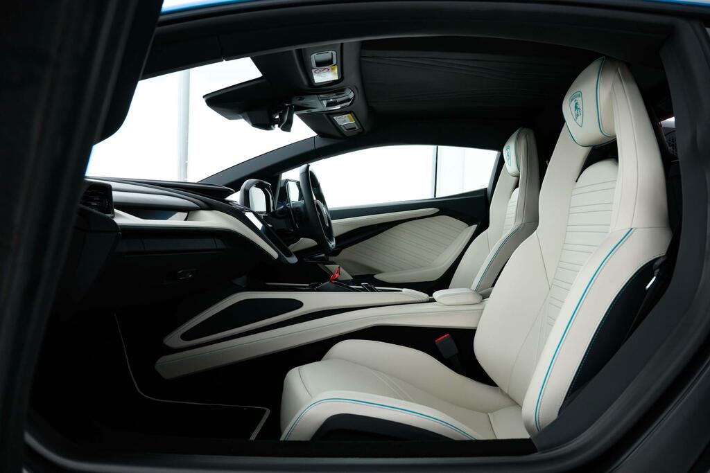 Lamborghini Revuelto V12 Hybrid  #6