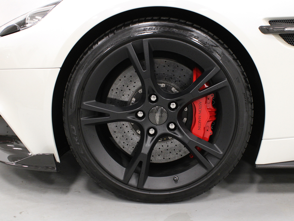 Aston Martin Vanquish 6.0 V12 S Ultimate Std White #4